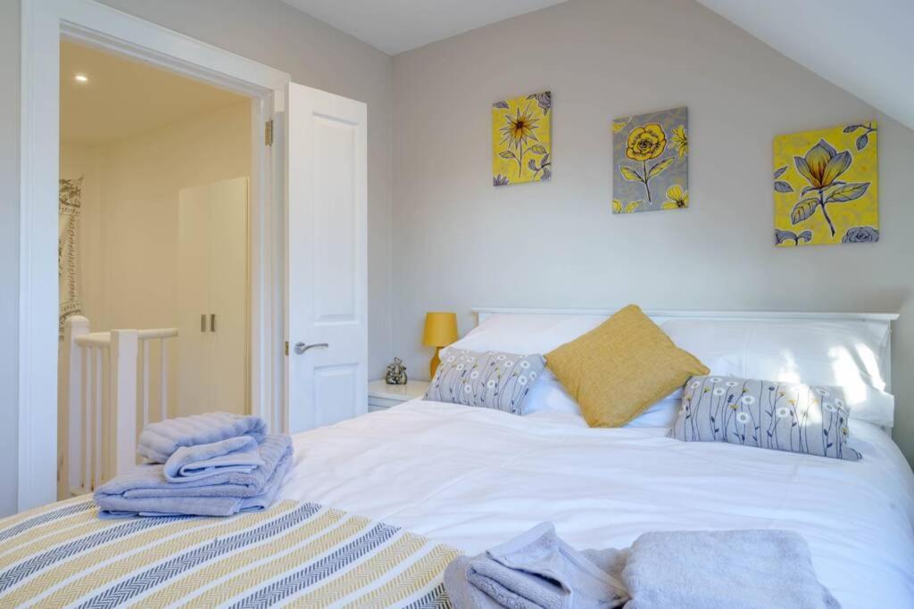 Upper Thames & Lower Thames - Stunning Apartments Хенли-на-Темзе Экстерьер фото