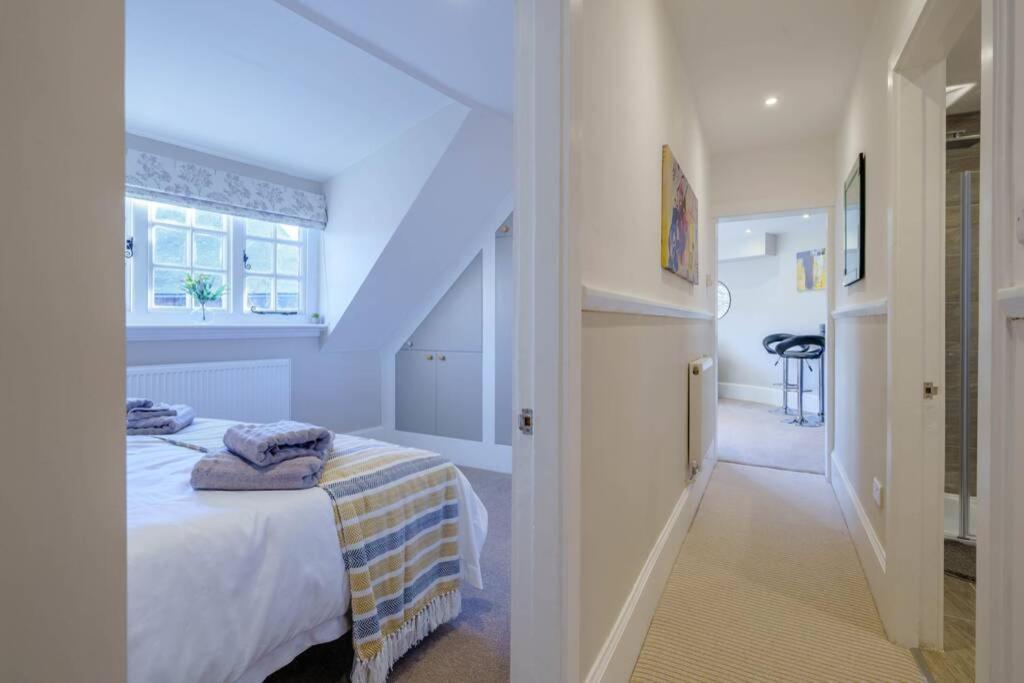 Upper Thames & Lower Thames - Stunning Apartments Хенли-на-Темзе Экстерьер фото